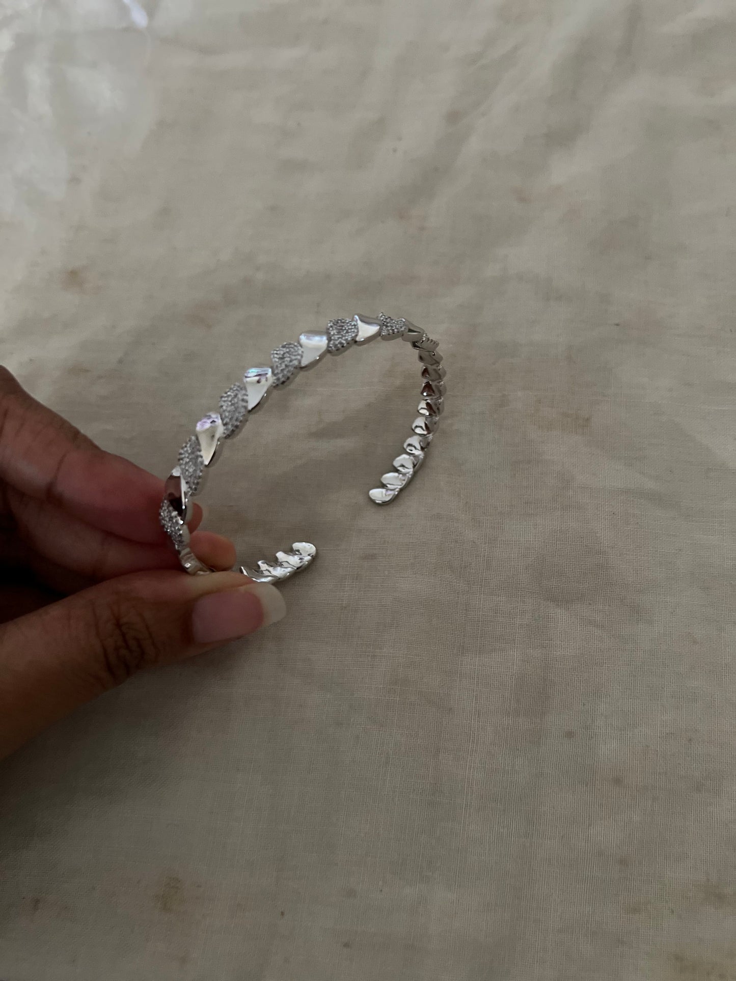 Eterna Leaf Diamond Bracelet By Ranibaug
