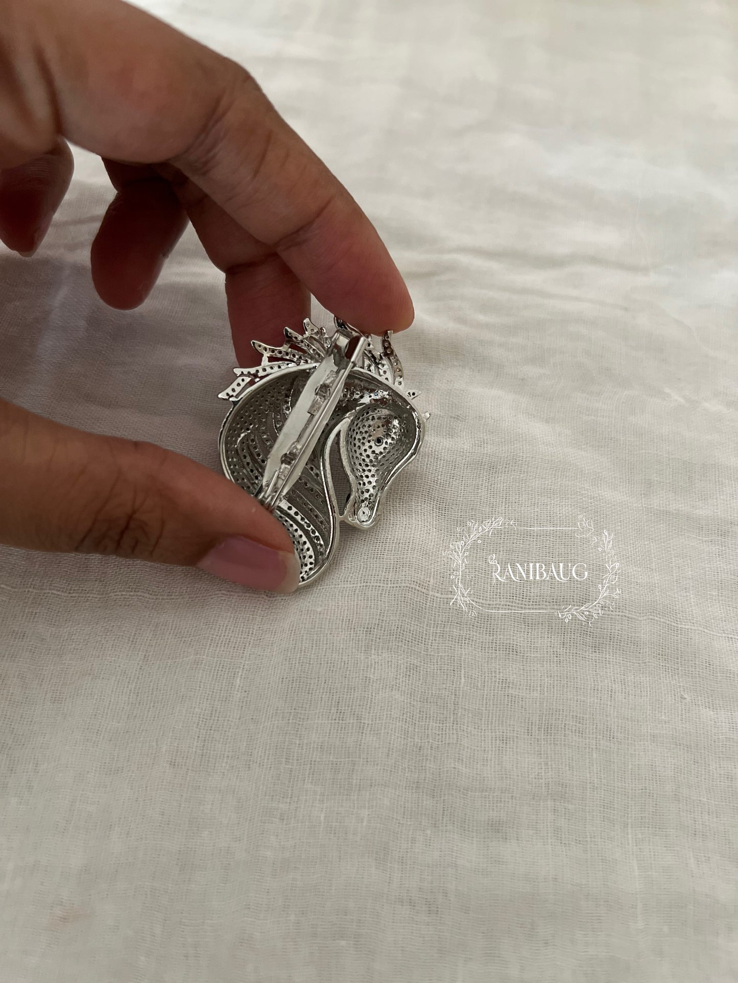 Imperial Horse Mane Royal Look Diamond Broch Jewelry By Ranibaug