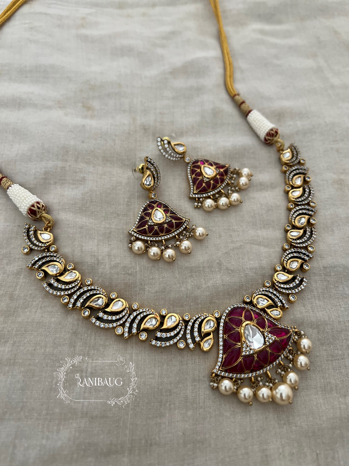 Malti Kundan And Pearl Necklace Set In Premium Gold Finish By Ranibaug