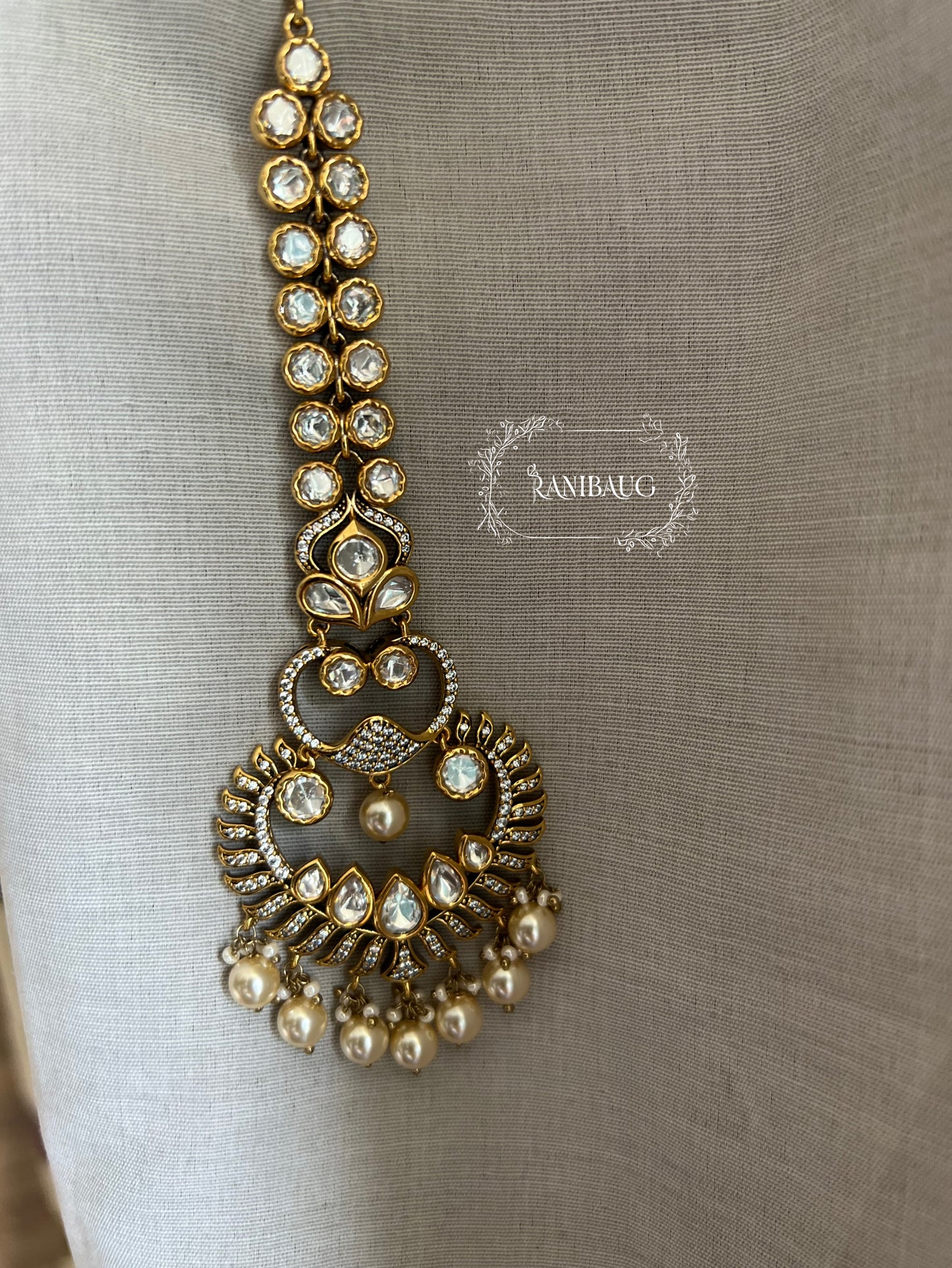 Piyushi Premium Victorian Bridal Maang Tikka With Polki Kundan By Ranibaug
