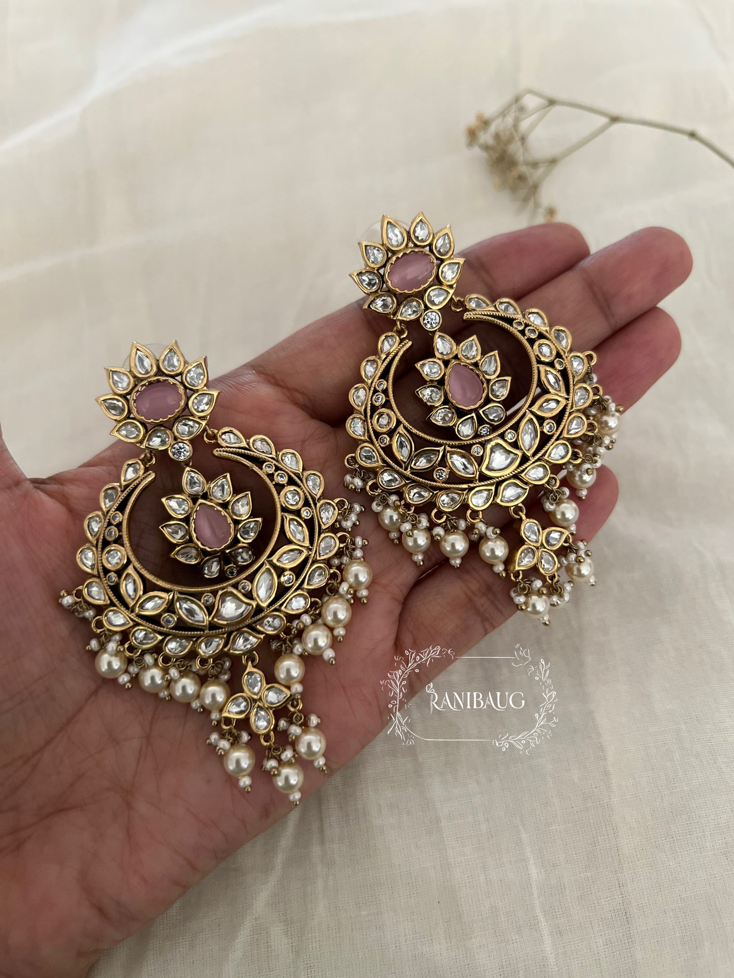 Ranibaug Ishara Gemstone Centered Kundan Chandbali