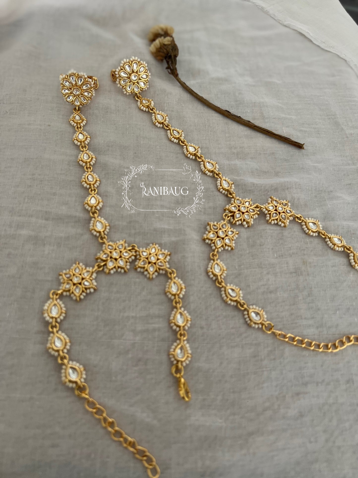 Sriya Gold And White Kundan Pearl Hath Phool For Bride | Ranibaug