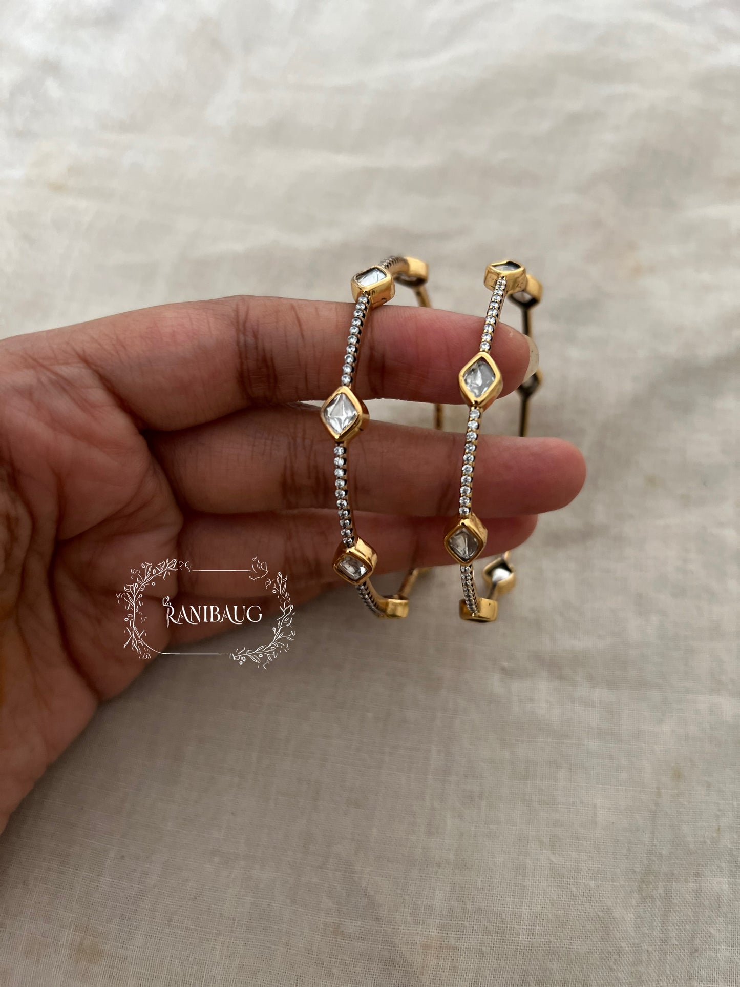 Suhani Polki Minimal Gold Finish Premium Bangle By Ranibaug