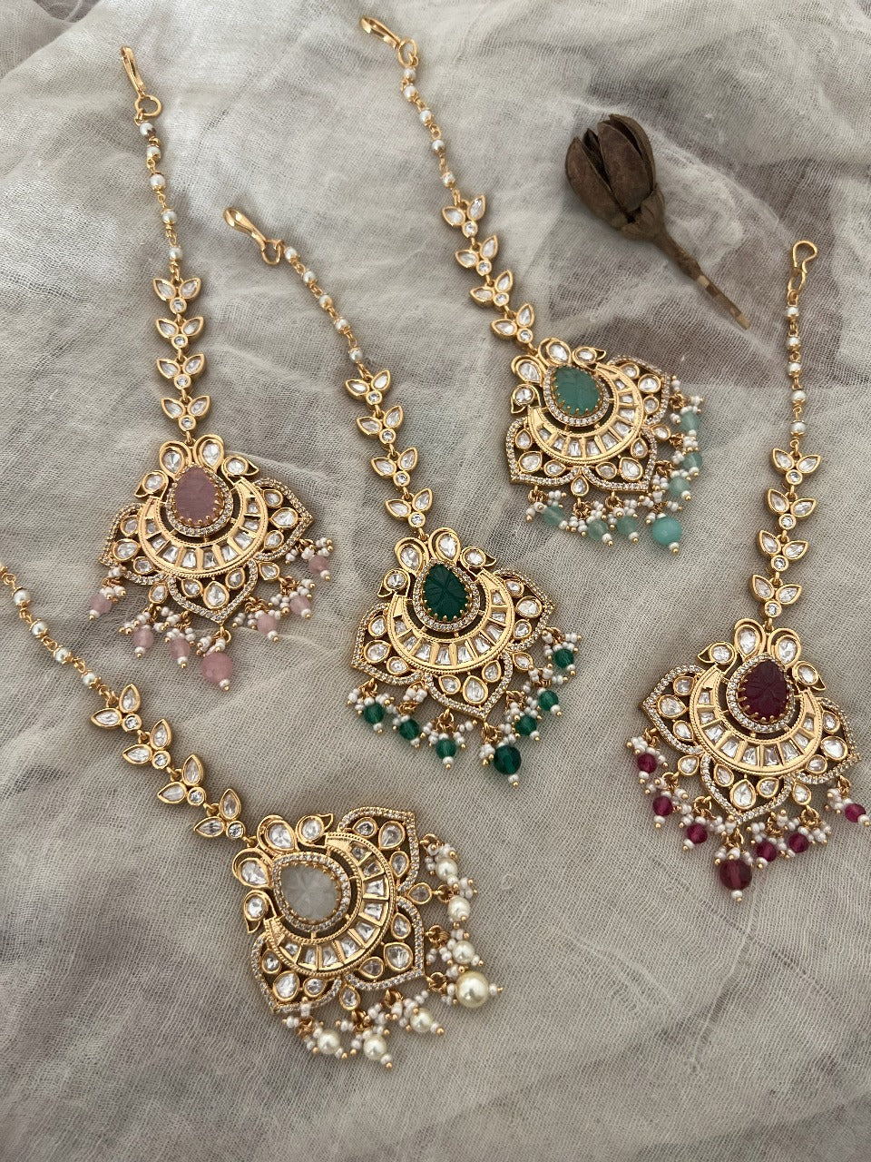 Rita Gold Plated Kundan Maang Tikka By Ranibaug