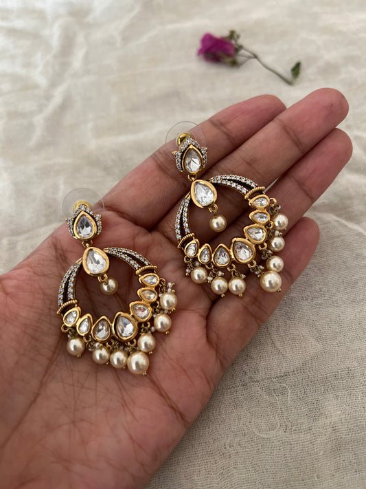 Ranibaug Anahita Kundan And Pearl Beaded Small Chandbali