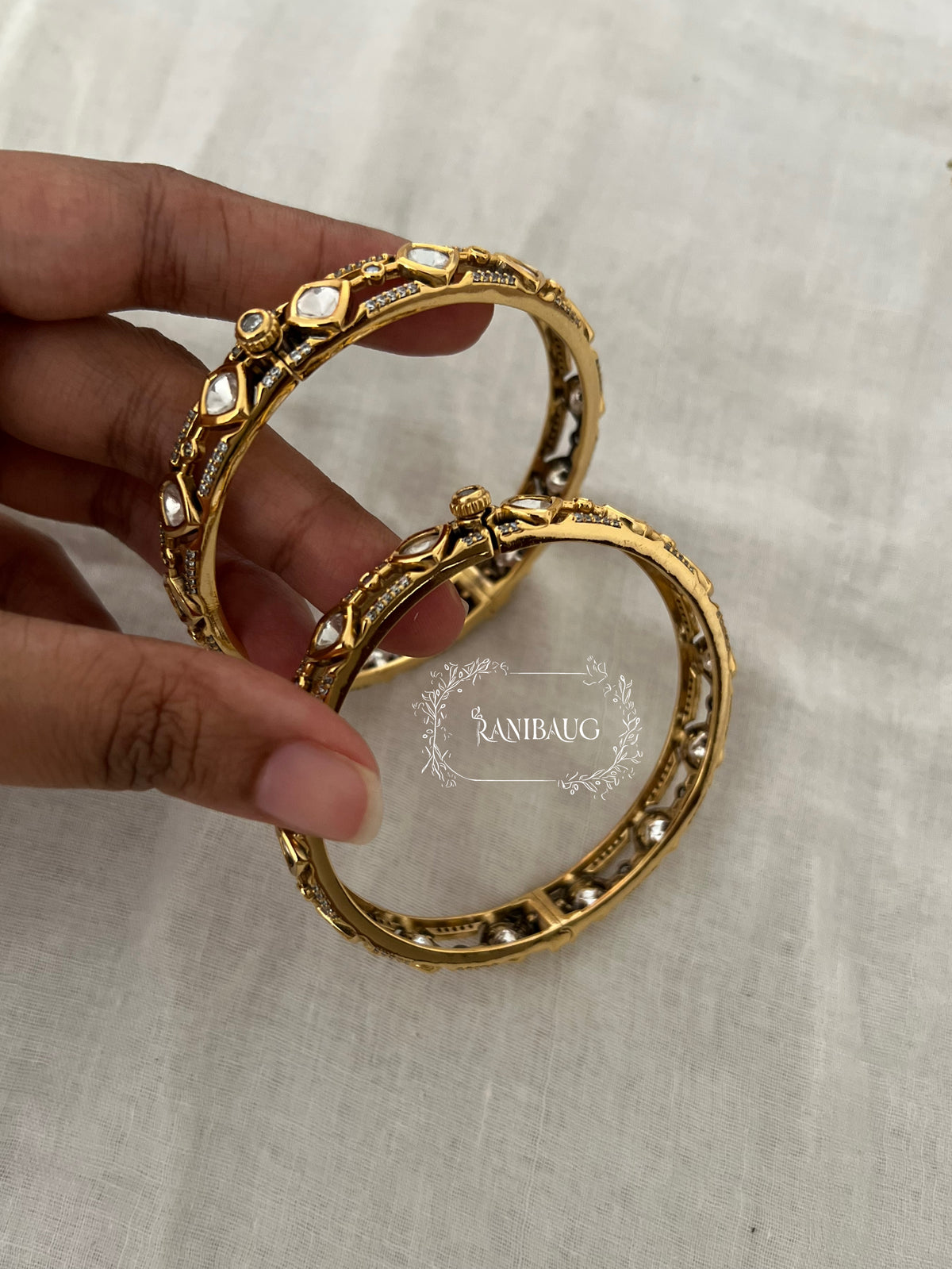 Akshara Kundan Gold Finish Geometric Link Design Bangle By Ranibaug