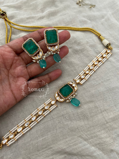 Amara Gemstone Centered Pearl Choker Set By Ranibaug