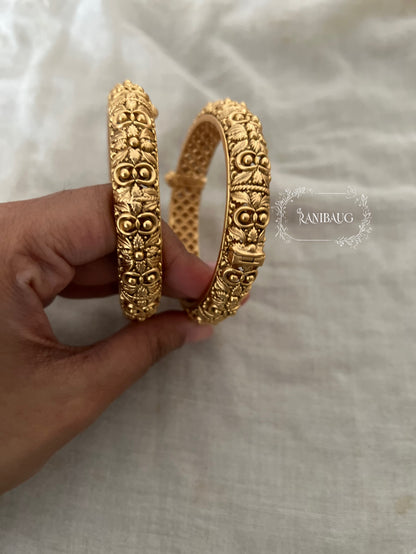 Amudha Ranibaug Heritage Scrollwork Gold Bangles South Indian Style Jewelry