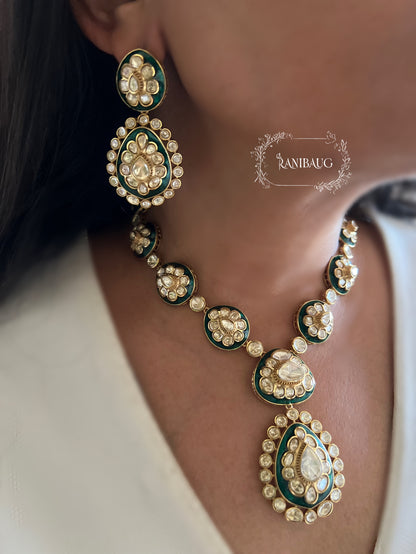 Amulya Gold Finish Kundan Teardrop Polki Necklace Set By Ranibaug