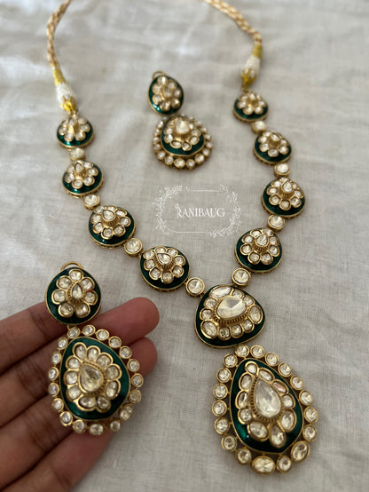 Amulya Gold Finish Kundan Teardrop Polki Necklace Set By Ranibaug