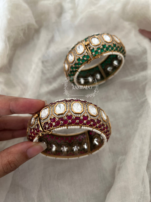 Anika Kundan Kada Design In Rich Gold Lining By Ranibaug