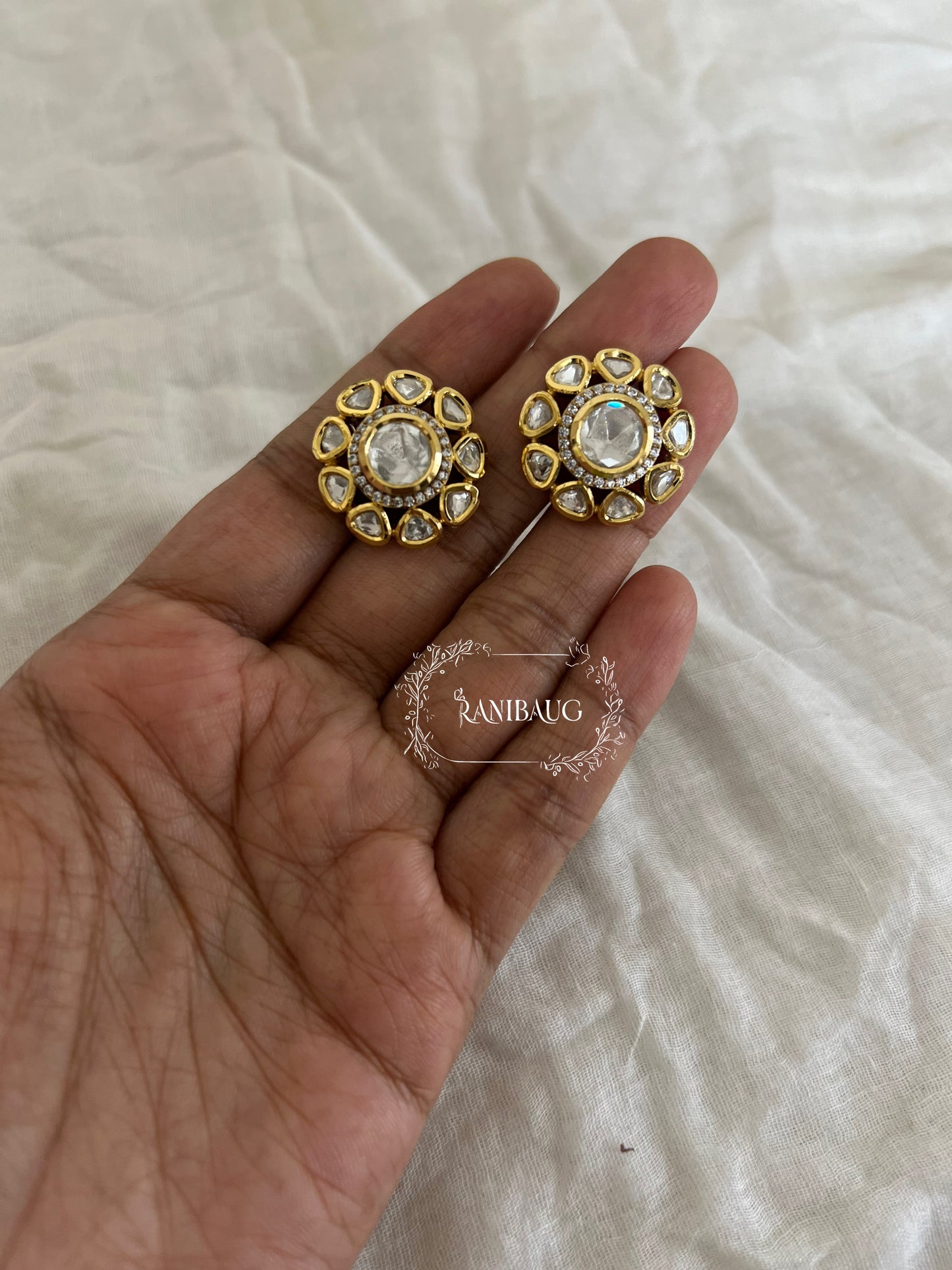 Anokhee Polki Kundan Gold Finish Halo Stud Earrings By Ranibaug