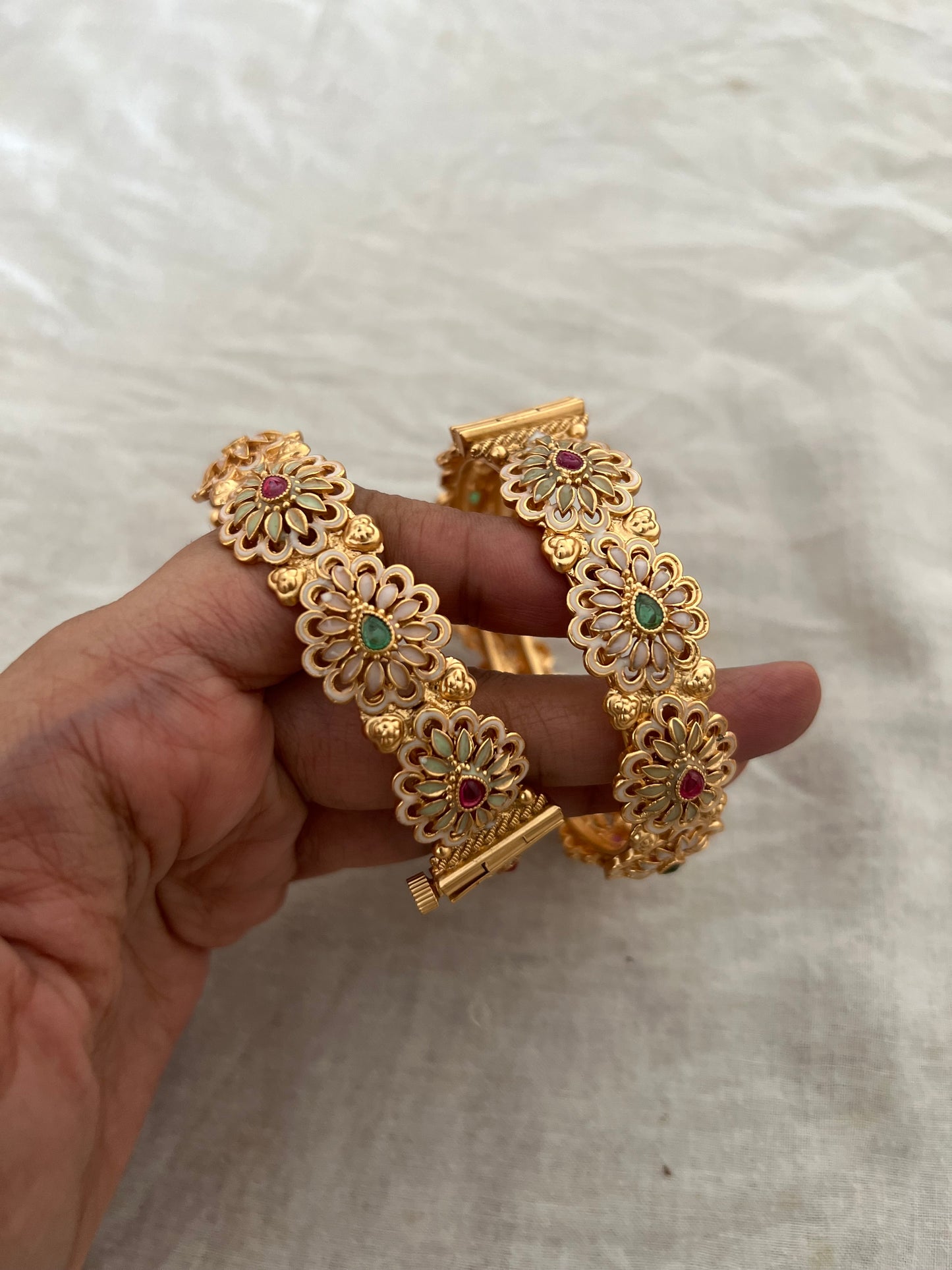 Anshika Floral Gold Plated Designer Trendy Bangle Online By Ranibaug