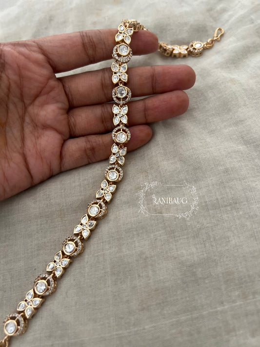 Anvika Polki Vine Gold Finish Sheeshpatti With Circular And Floral Kundan Motif Detailing By Ranibaug