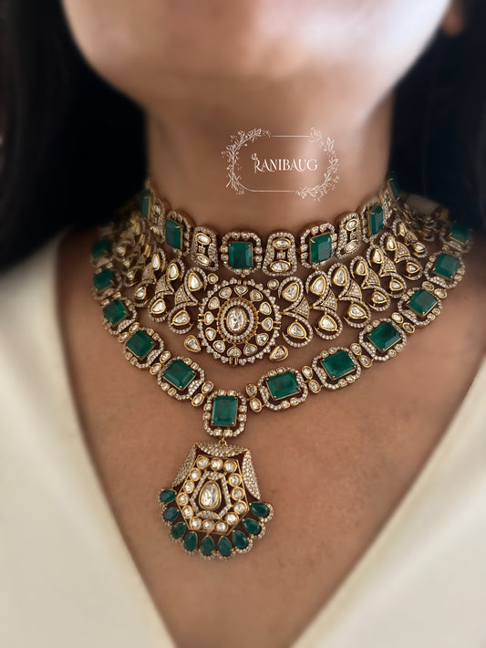 Ashi Royal Layered Emerald Green Gold Finish Polki Studded Necklace Set With Maang Tikka By Ranibaug