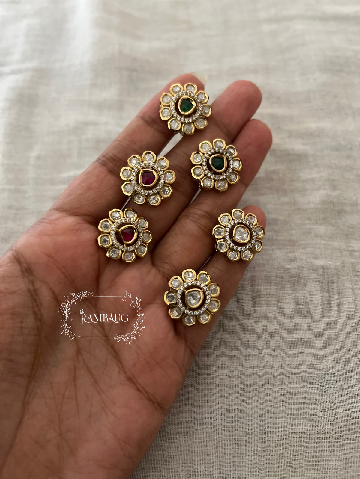 Avya Floral Kundan Motif Gold Finish Minimal Ear Studs By Ranibaug