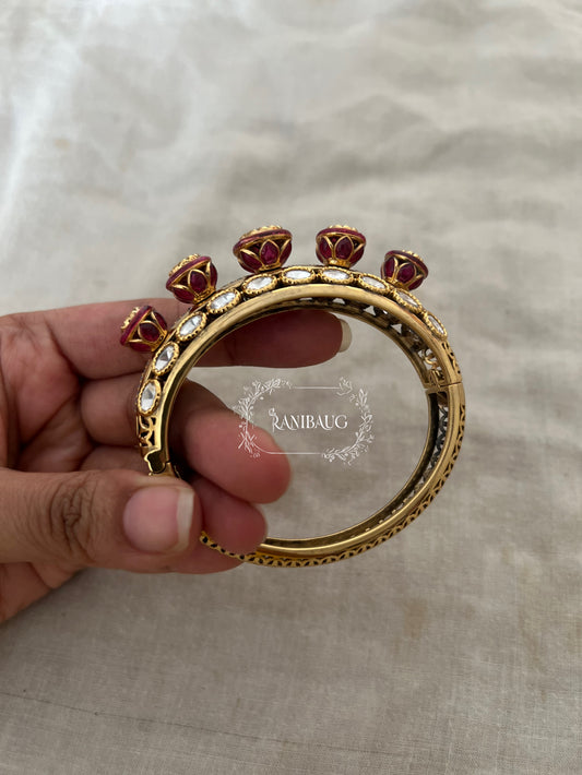 Barsana Heirloom Unique Rich Gold Finish Mossainite Kundan Studded Bangle By Ranibaug