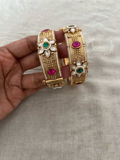 Bhairavi Kundan Flower Motif Antique Bangles By Ranibaug