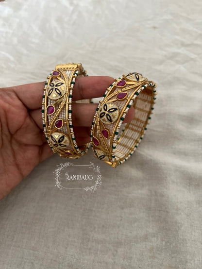 Bhoomi Floral Simple Gold Bangle By Ranibaug