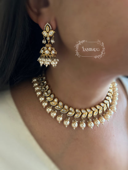 Chaya Leaf Kundan And Pearl Necklace Set In Rich Gold Finish By Ranibaug | Wedding Necklace Jewelry