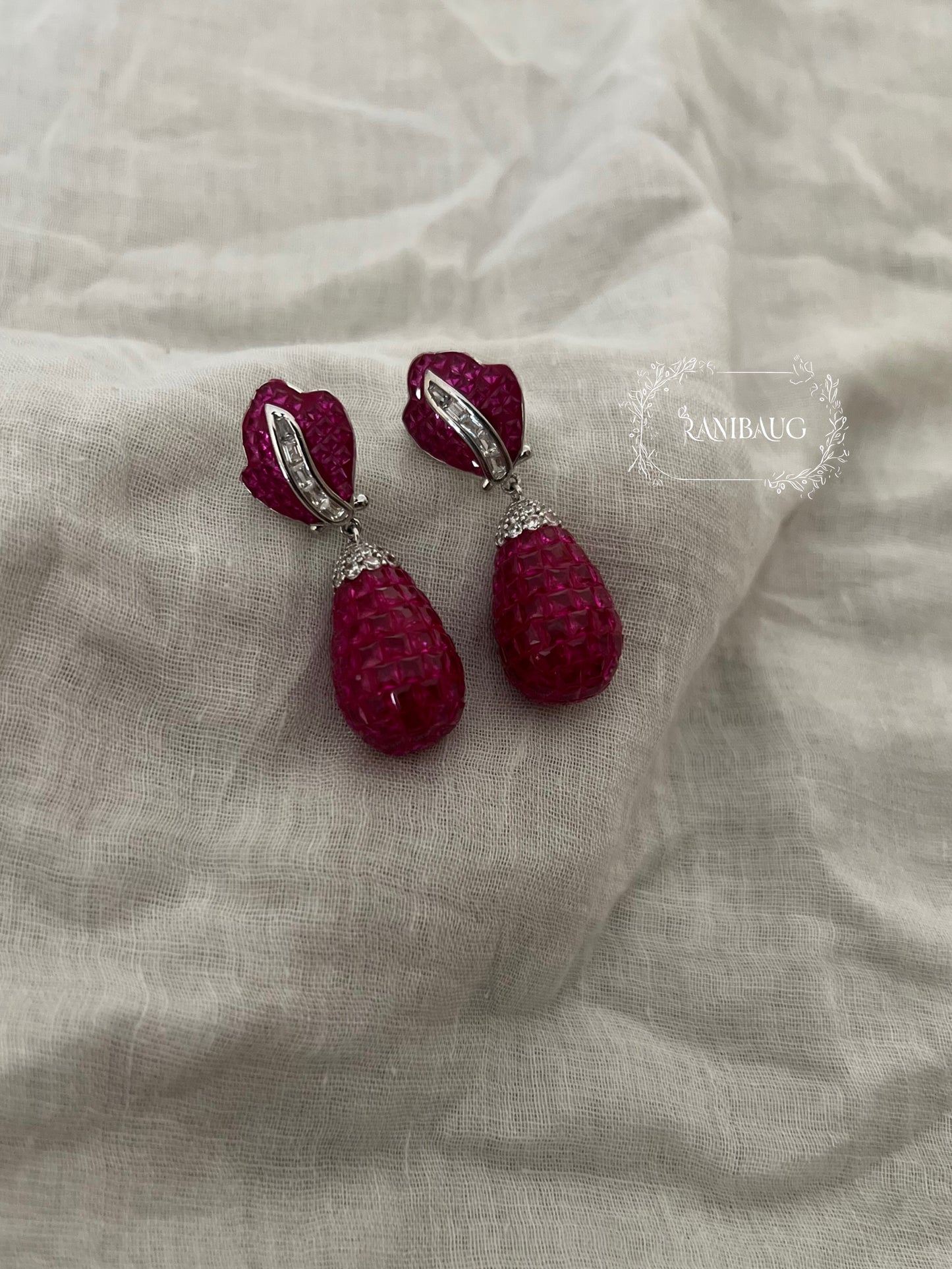 Dewdrop Designer Color Diamond Earrings By Ranibaug