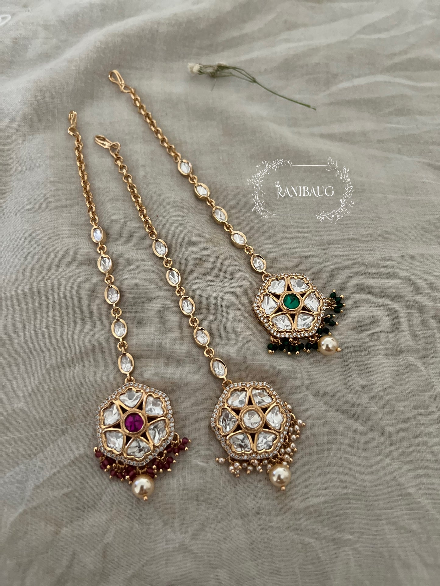 Drashti Small Maang Tikka By Ranibaug