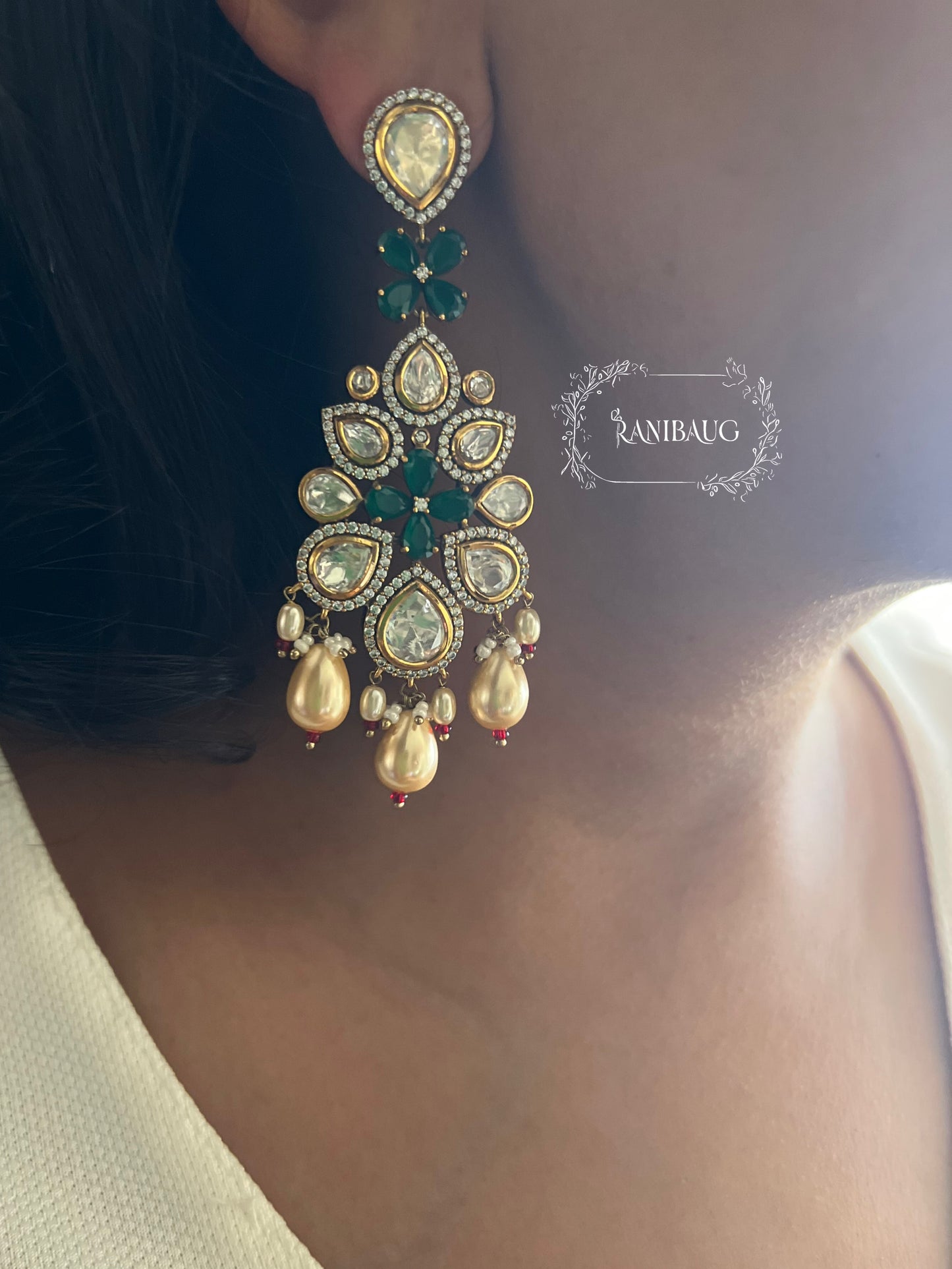 Ekaja Emerald Green Accent Polki Kundan And Pearl Necklace Jewelry Set By Ranibaug