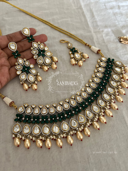 Ekaja Emerald Green Accent Polki Kundan And Pearl Necklace Jewelry Set By Ranibaug