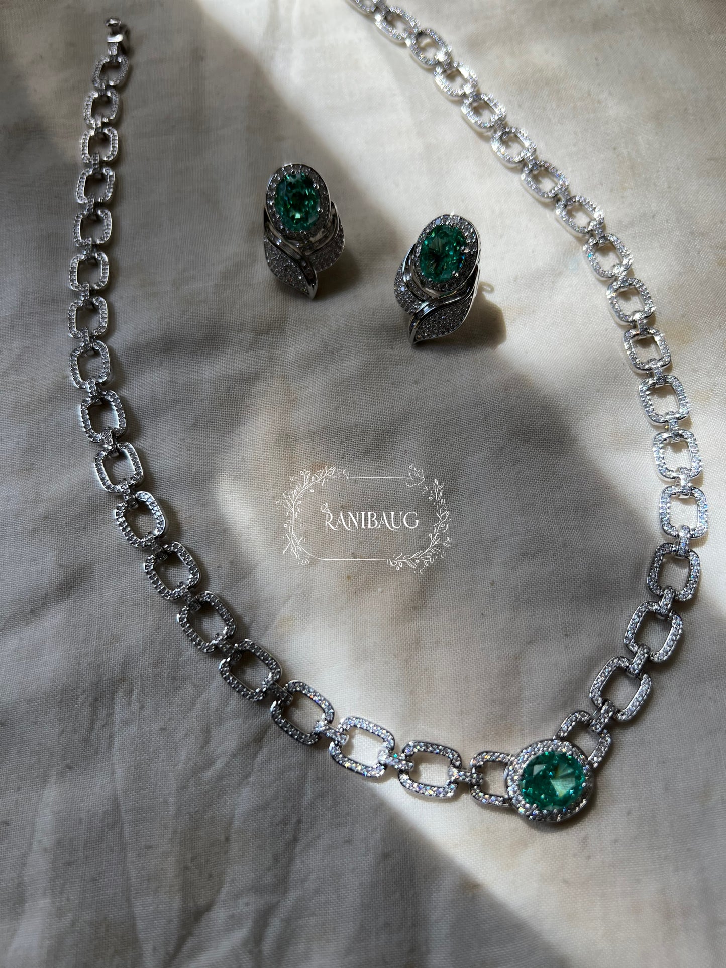 Emerald Royale Diamond Necklace Set By Ranibaug