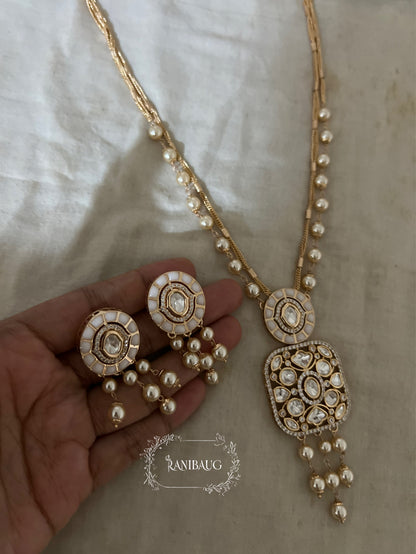 The Vibhuti Polki Floral Vine Layered Necklace Set By Ranibaug