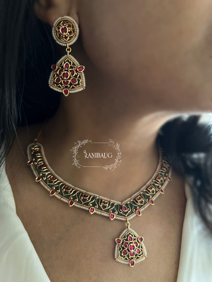 Gaurangi Indian Heritage Style Rich Gold Intricate Work Enamel Jewellery Set By Ranibaug