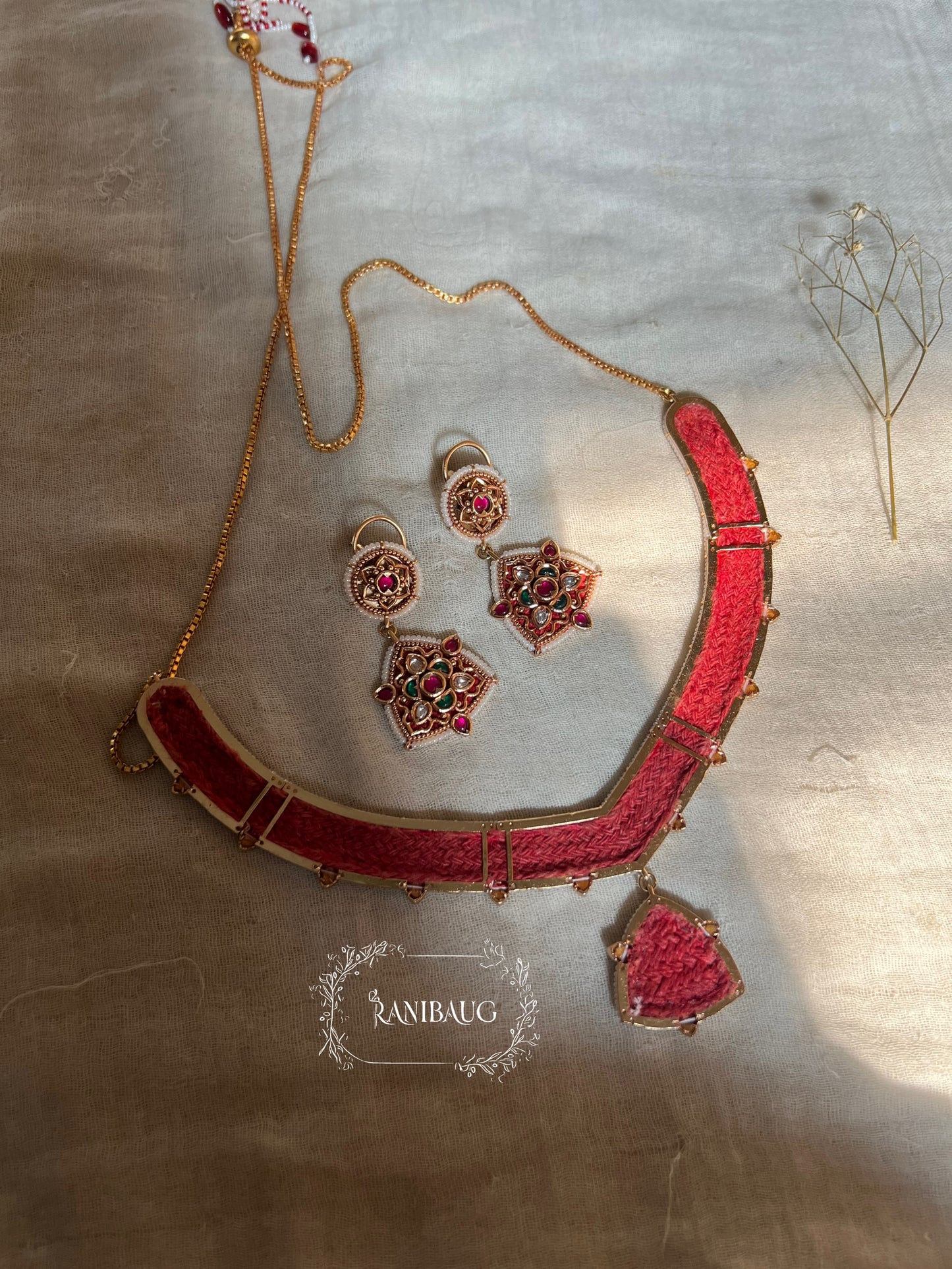 Gaurangi Indian Heritage Style Rich Gold Intricate Work Enamel Jewellery Set By Ranibaug