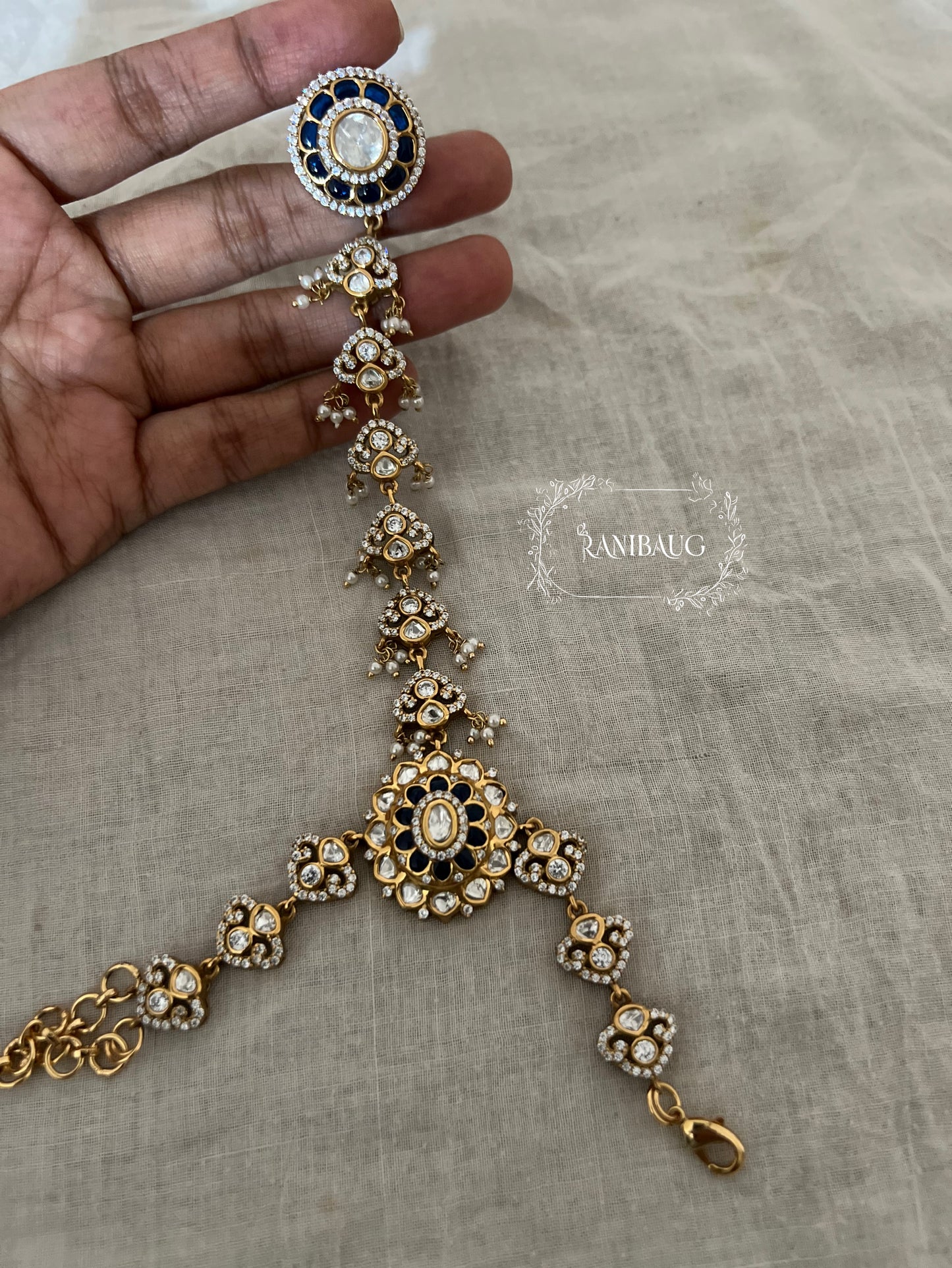 Himani Victorian Antique Gold Hathphool | Ranibaug