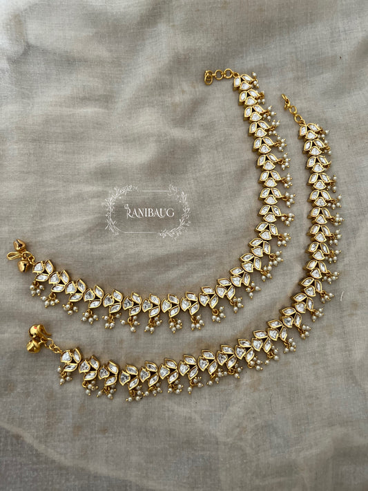 Hridya Quality Victorian Gold Finish Kundan Polki Anklet Bracelet For Bride With Seed Pearl Fringe By Ranibaug | 2026 Latest Fashion Imitation Anklet Jewellery