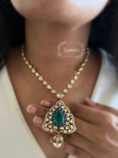 Niti Signature Mossainite Polki Studded Necklace Jewelry Set With Classic Ear Studs By Ranibaug