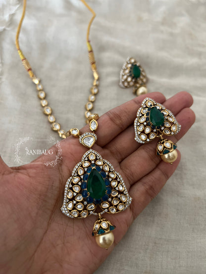Niti Signature Mossainite Polki Studded Necklace Jewelry Set With Classic Ear Studs By Ranibaug
