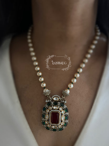 Rani Ruby Royale Pendant Set
By Ranibaug