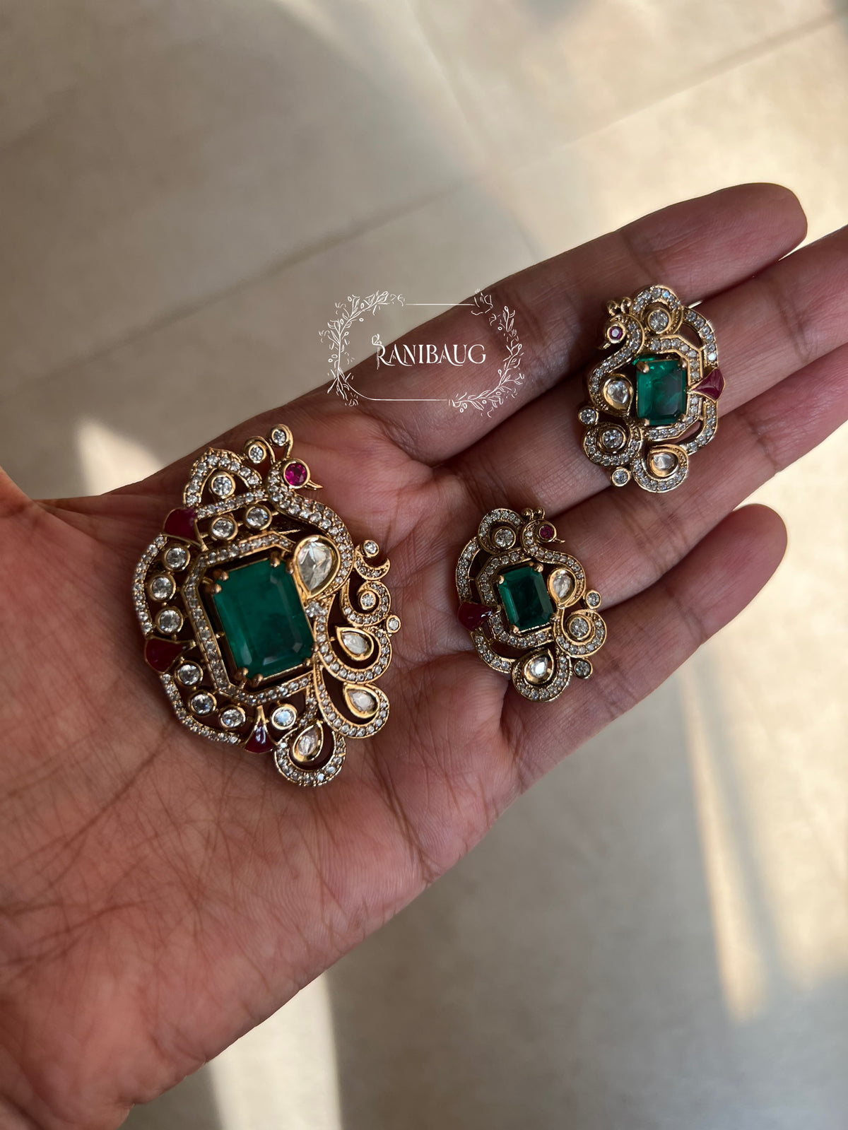 Varnika Floral Bloom Big Round Center Kundan Motif Ruby Red Pendant Set Jewellery In Premium Gold Finish By Ranibaug