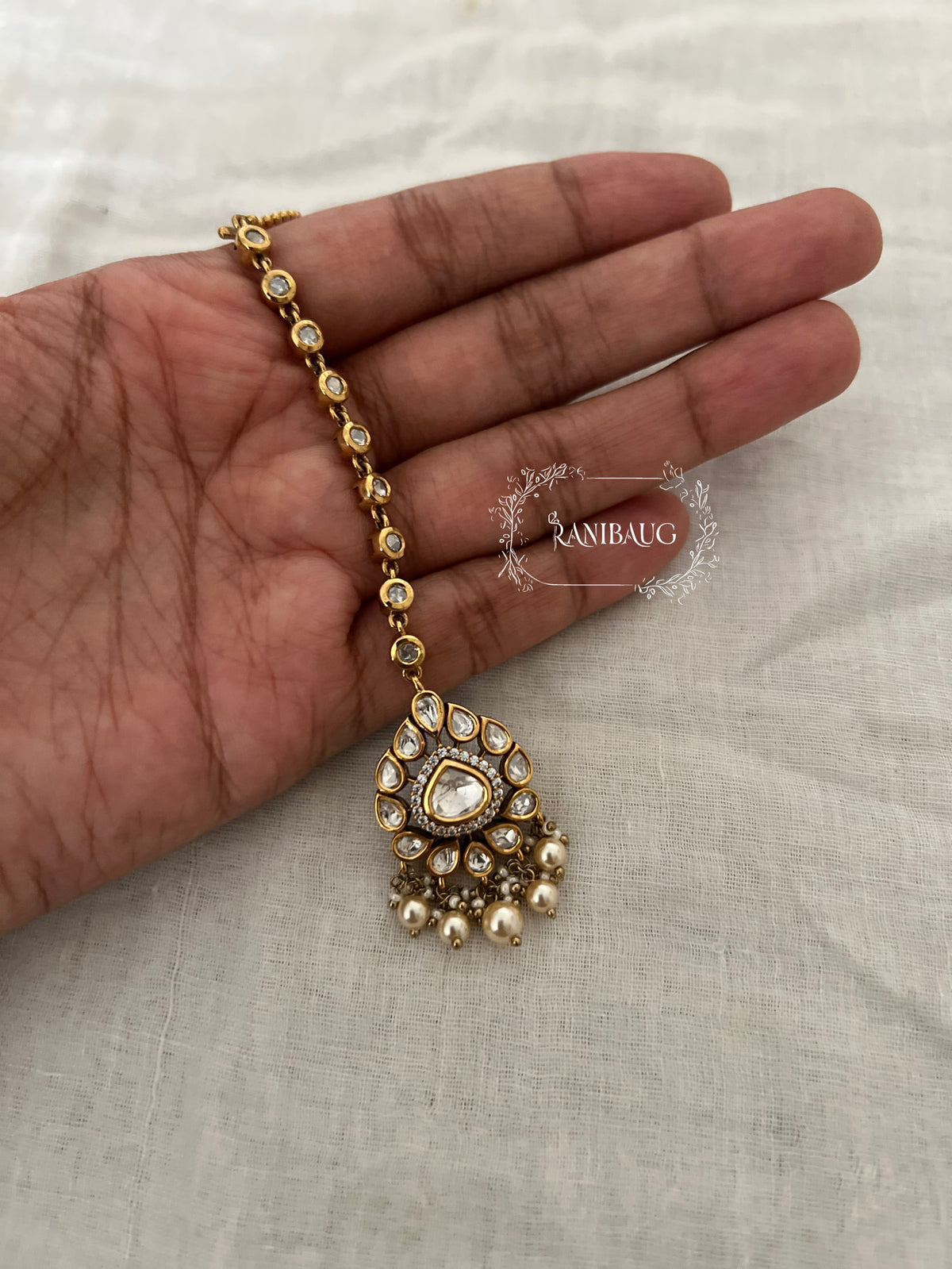 Shital Gold Antique Maang Tikka By Ranibaug