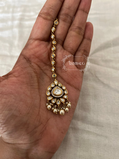 Shital Gold Antique Maang Tikka By Ranibaug