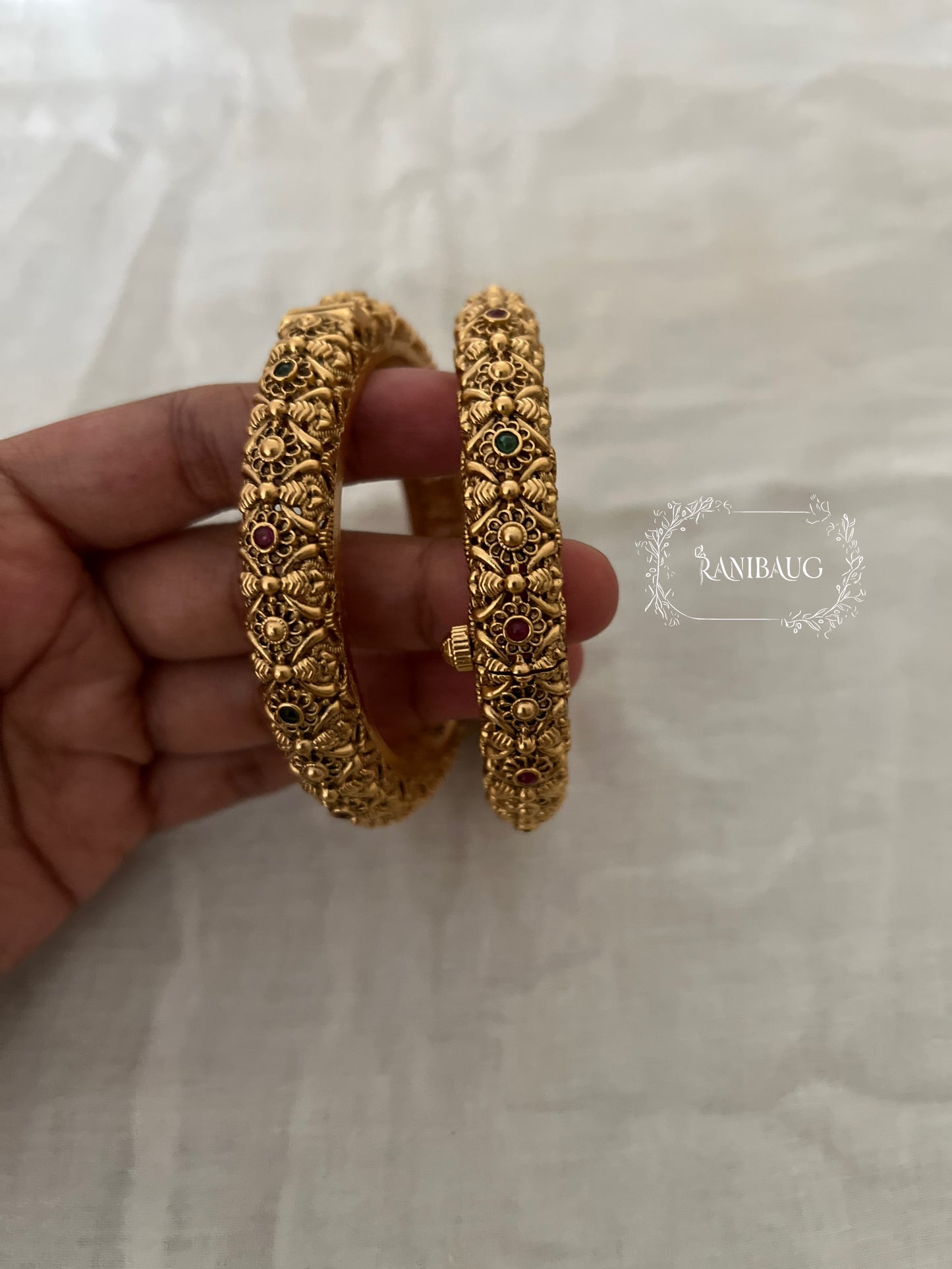 Shambhavi Golden Designer Bangle By Ranibaug