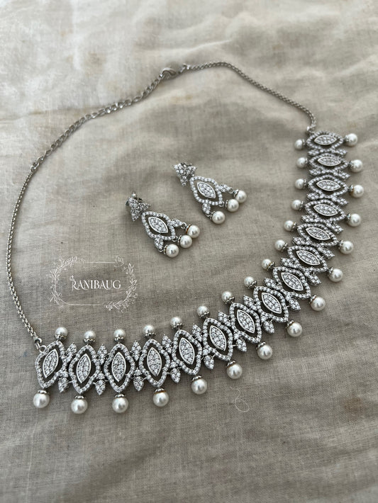 Jivi Designer Diamond Necklace Set By Ranibaug