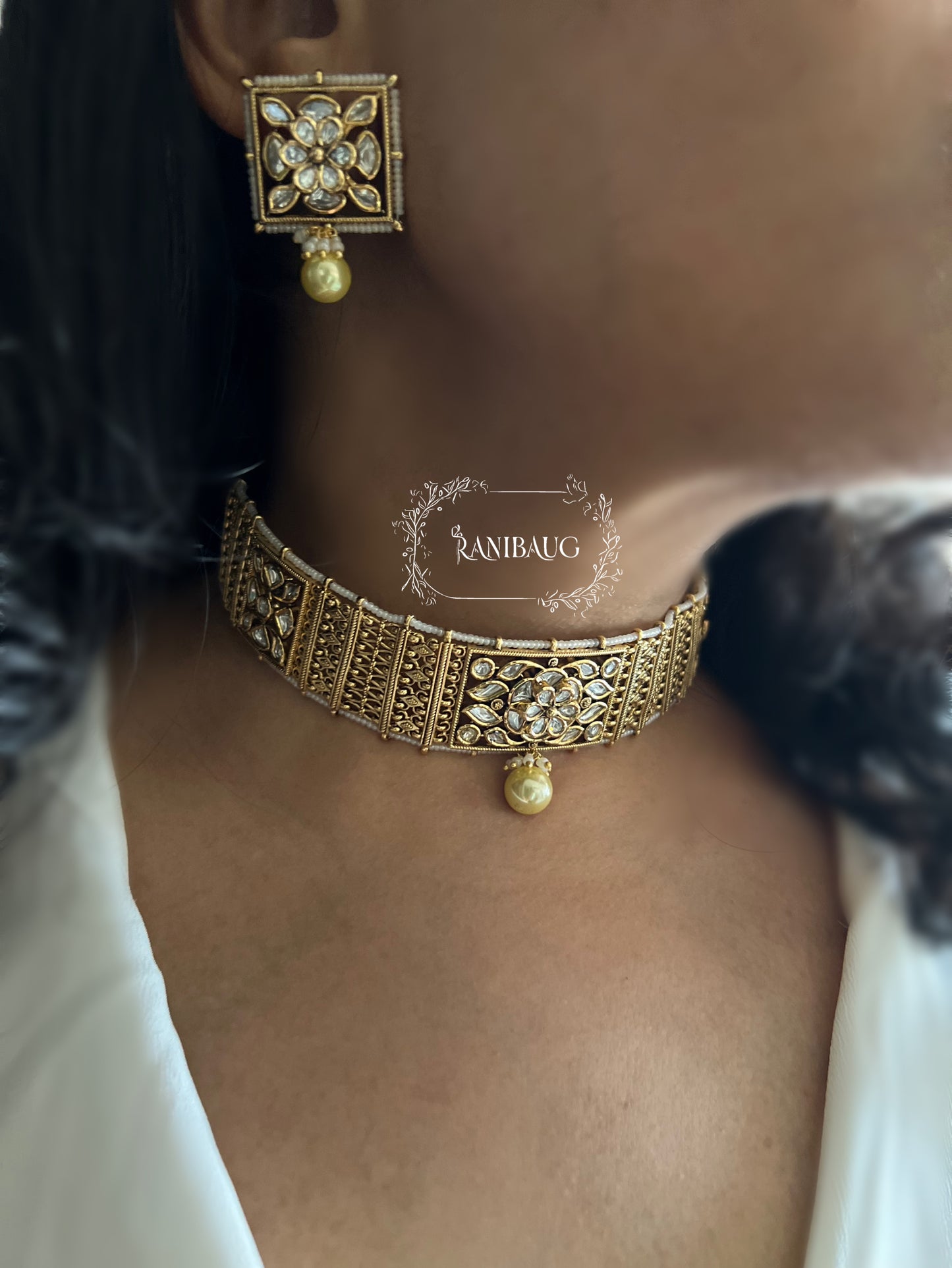 Jivika Gold Choker Necklace Jewellery Set With Floral Motif In Square Frame And Gold Pearl By Ranibaug