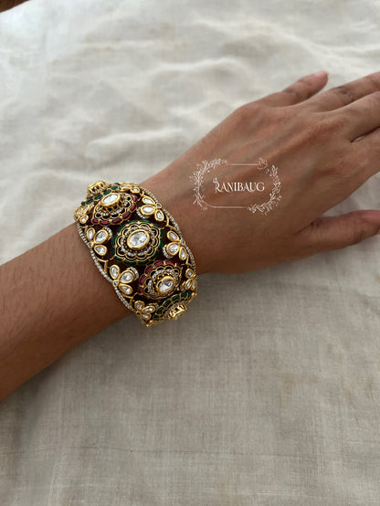 Kanika Broad Gold Plated Polki Kundan Bridal Bangle By Ranibaug | Bangles Jewelry For Bride Wedding Collection 2026