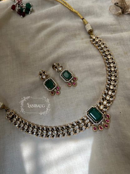 Kashi Emerald Cut Center Stone Choker Necklace Set By Ranibaug