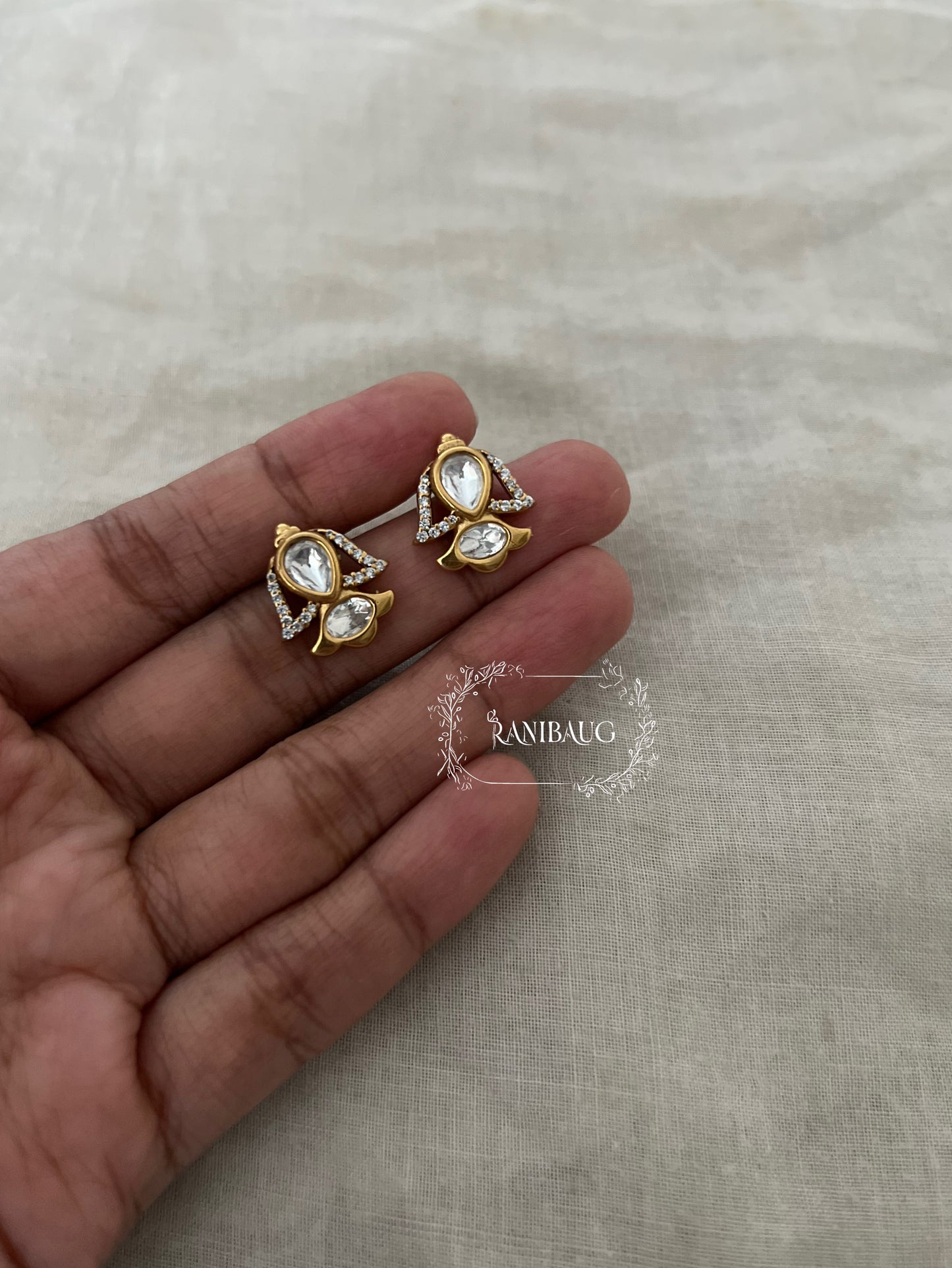 Kavni Polki Kundan Gold Finish Minimal Classic Ear Studs Jewelry By Ranibaug
