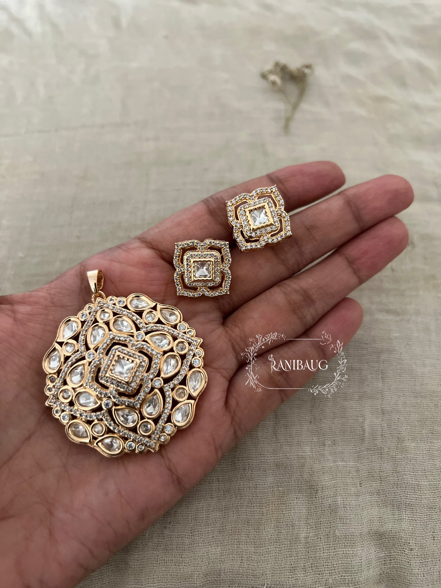 Kumari Polki Kundan And Gold Necklace Set Design That Speaks Royal | Acollection From The Rani's Ensemble By Ranibaug