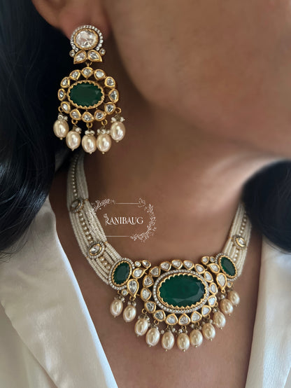 Labhi Gold Finish Polki Kundan And Pearl Necklace With Emerald Center Stone By Ranibaug