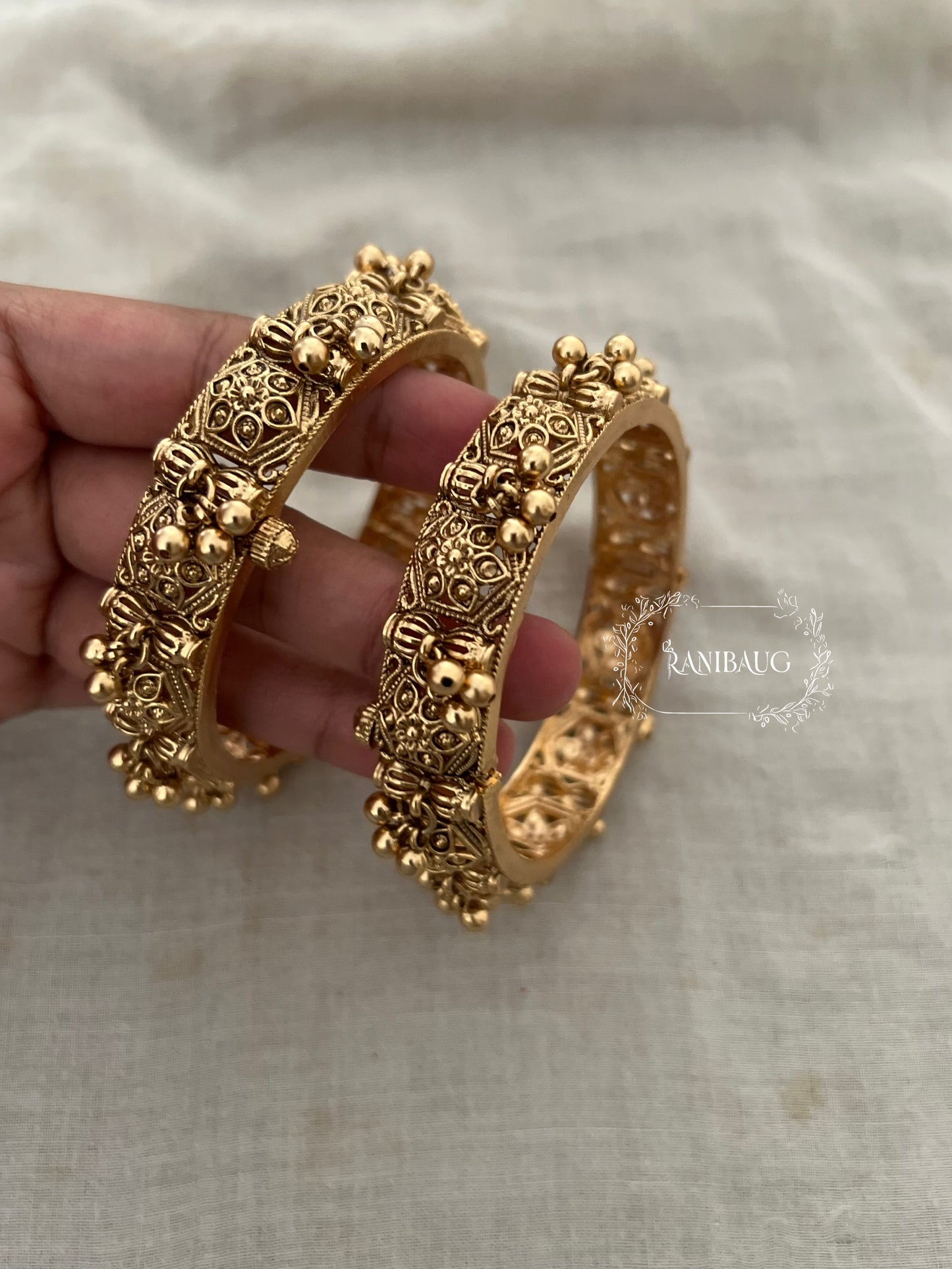 Madhumathi Ranibaug Beaded Crest Heritage Style Antique Gold Bangles