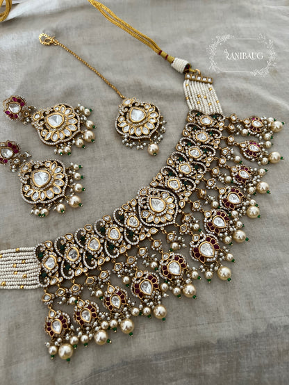 Mahek Royal Polki And Pearl Victorian Bridal Set With Maang Tikka By Ranibaug